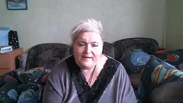 lana555 - Lana555's free webcam - UK Sex Cams