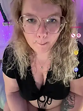 Preview of curvyanonymousgirl89