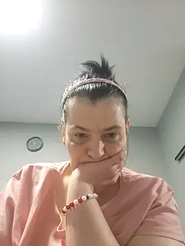 roksa2026 (F milf) - Jak mnie lubisz moja cipka z dildem