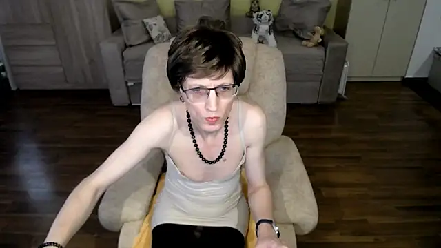 clementine (Ask my age) - #ahegao #anal #bisexuals #blowjob #brunettes #cam2cam #cheap-privates #deepthroat #erotic-dance #facesitting #fingering #gagging #handjob #hd #humiliation #masturbation #oil-show #penis-ring #petite #recordable-privates #recordable-publics #sex-toys #shaven #small-audience #striptease #white