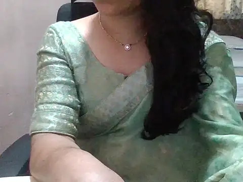 diya_04 (F young) - make me feel your vibes :heart: