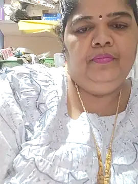 Webcam Model (tamilthanushri)  is live.Free join now!