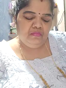 tamilthanushri webcam