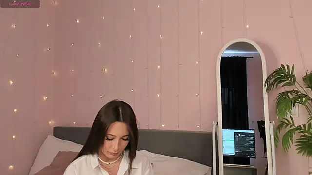 Lillie_Miller webcam