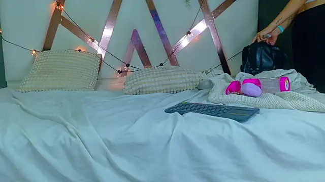 AmberStonne__ webcam