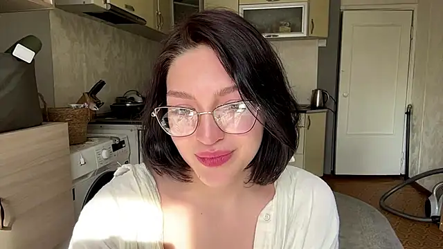 sinfulstarlight - SinfulStarlight's free webcam - UK Sex Cams