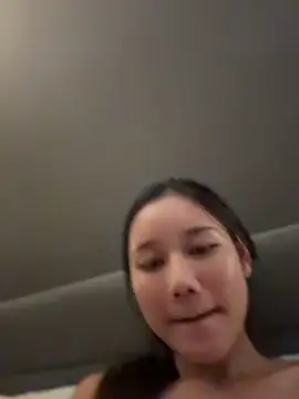 SweetThaiGirlfriend live sex cam