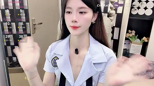 Yueyue-MM Stripchat cam model