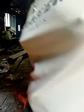 Ama-ra Stripchat cam model