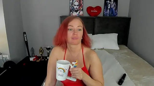 MuscleXXXBarbie webcam