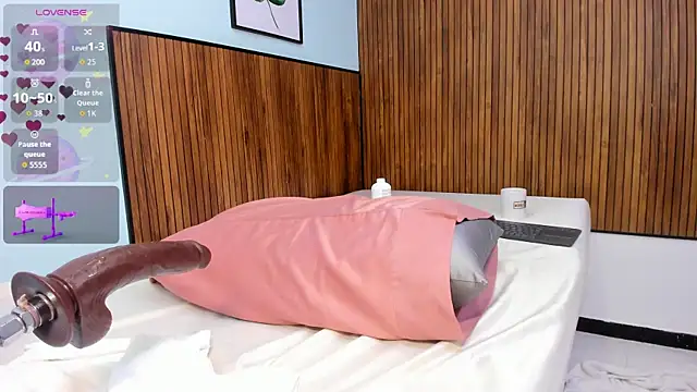 sexy_curlylady webcam