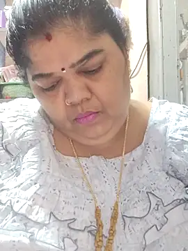 tamilthanushri webcam