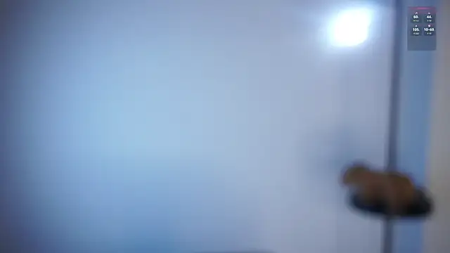 ClarineCasebolt webcam