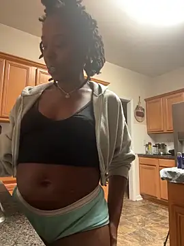 thechocolatepeach webcam