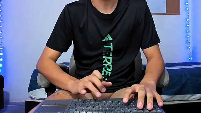 babyted272 (M twink) - Encourage me to give you my cumshow🍆💦