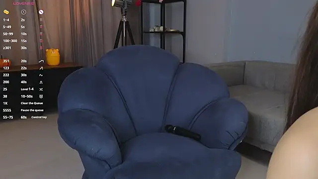 IsauraHolleman webcam