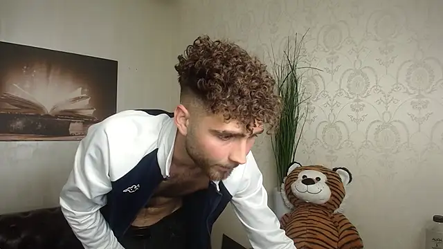 kyloeast (M young) - Cum SHOWWW FIRE WORK