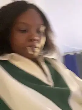 dellah27 (F young) - Ride dildo💦🩵💚