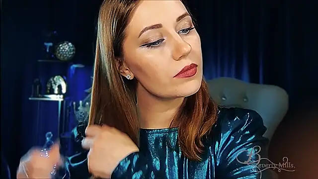 MissBeverlyMills webcam