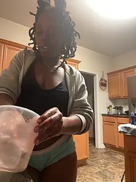 thechocolatepeach webcam