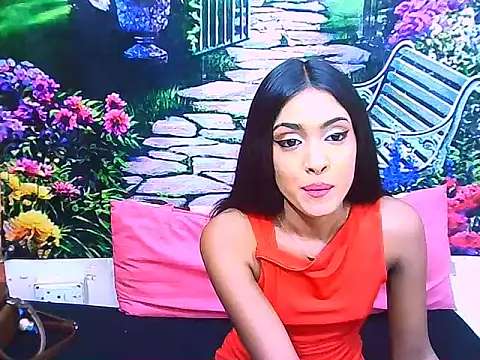 IndianPretty14u2Luv webcam