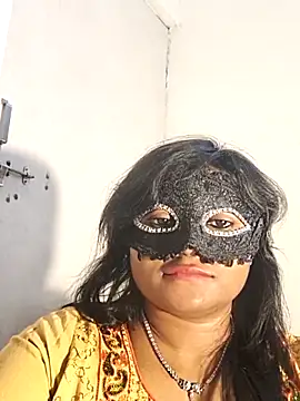 DIRTYSECRET_QUEEN_07 webcam