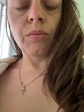 ladywithbigass webcam