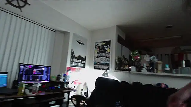 biggerisbetter12 webcam