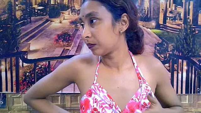 IndianSexyButt webcam