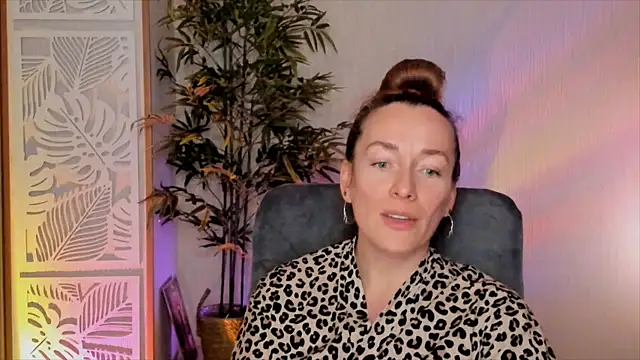 RebeccaMartinez webcam