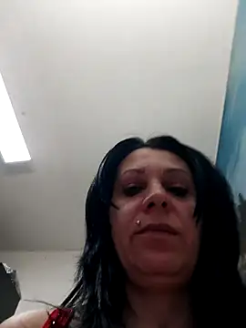 Webcam Model (SugarDiamonds)  is live.Free join now!