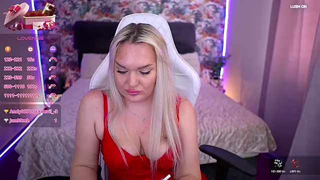 MissyMartinez webcam