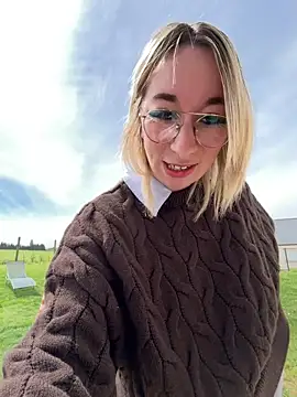 Giuliana_baby webcam