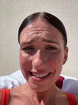 lola_tentatiion webcam