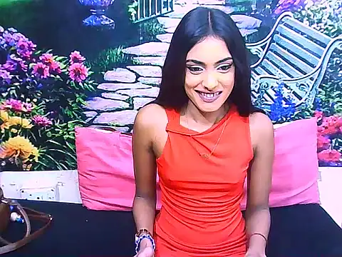 IndianPretty14u2Luv webcam