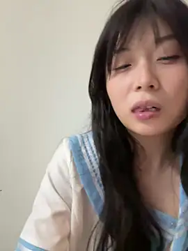 美女--XiaoYu-Baby--在线直播