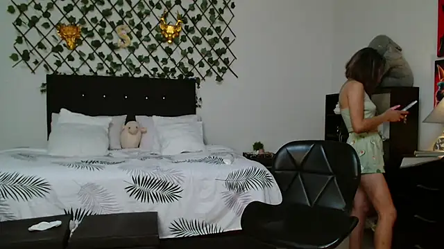 Dama_Scarlata18 webcam