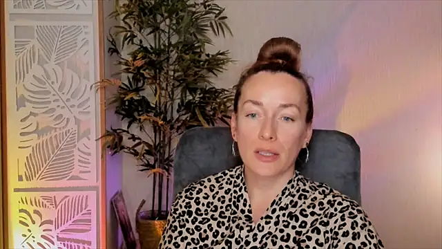 RebeccaMartinez webcam