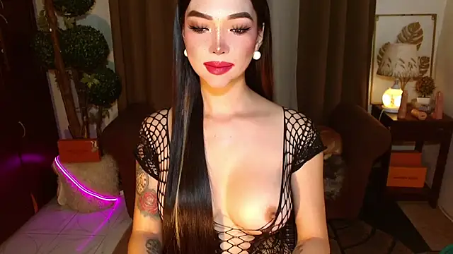 MouthWatering_Ayesha webcam