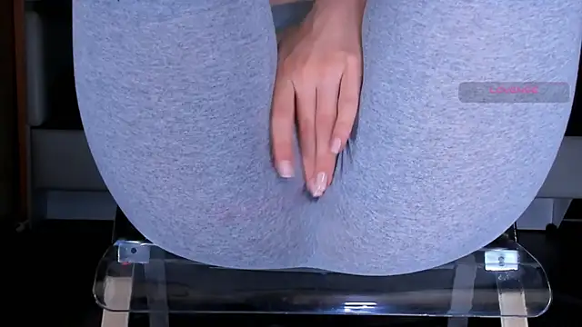 Cameltoe_squirt_inPants webcam