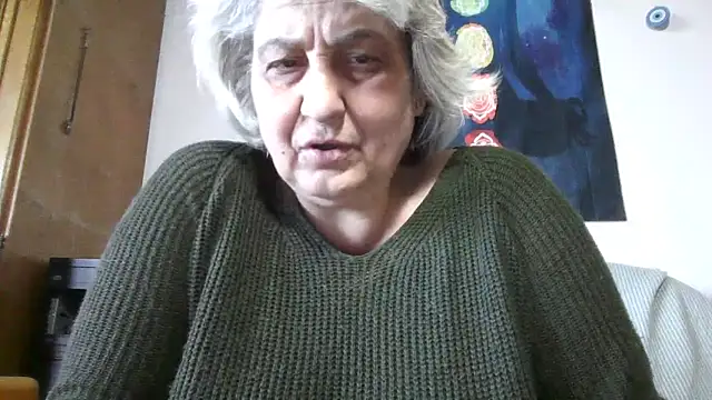 ExquisiteMature webcam