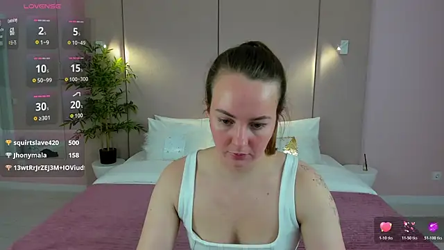 janicecollins - JaniceCollins's free webcam - UK Sex Cams