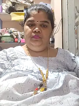 tamilthanushri webcam