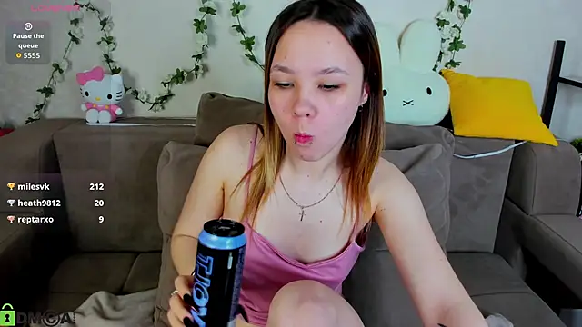 Lori_Bllossom webcam