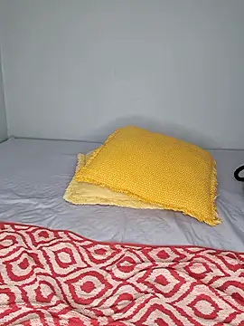 CertifiedhottieXOXO webcam