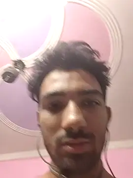 ItsPlayboy031 webcam