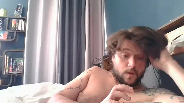 Titilouonlyf69 webcam