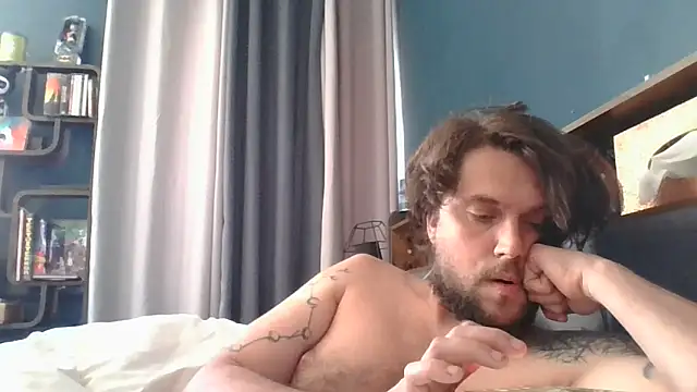 Titilouonlyf69 webcam