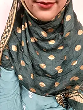 Webcam Model (Indian-Aleena)  is live.Free join now!