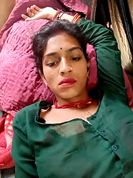 Webcam Model (Sali_ji)  is live.Free join now!